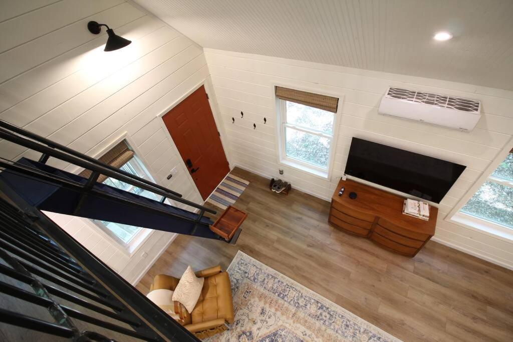 Villa Secluded Treehouse In The Woods - Tree Hugger Hideaway à Branson Extérieur photo
